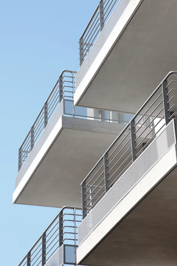 EUROVIEW — 3/3